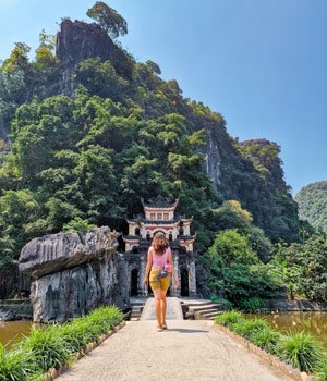 Ninh Binh, Guía de Vietnam