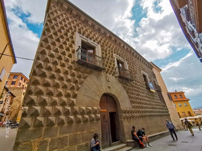 Casa de los Picos, que ver en Segovia