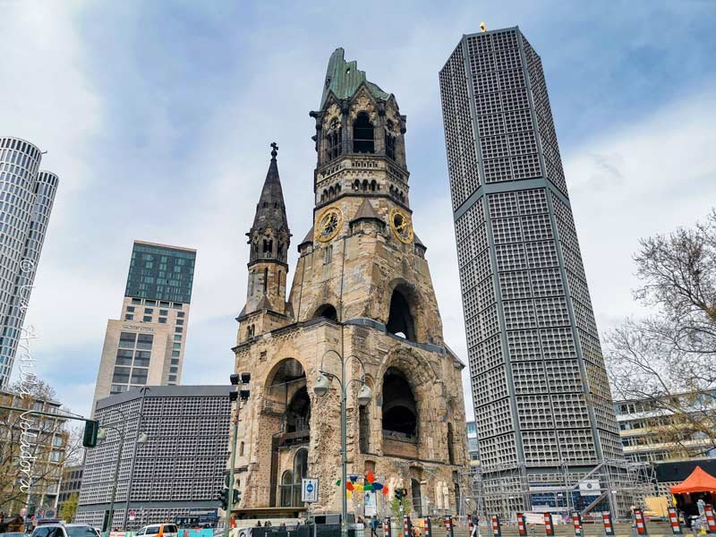 Iglesia Memorial Kaiser Wilhelm, que ver en Berlin