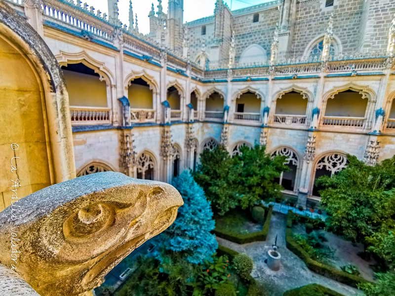 Interior del Monasterio de San Juan de los Reyes, que ver en Toledo
